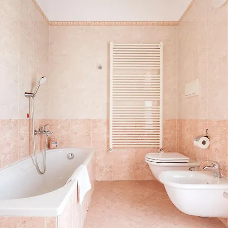 Appartement Misiadele *