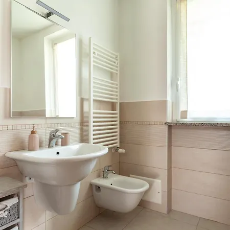 Apartment Misiadele Carnago